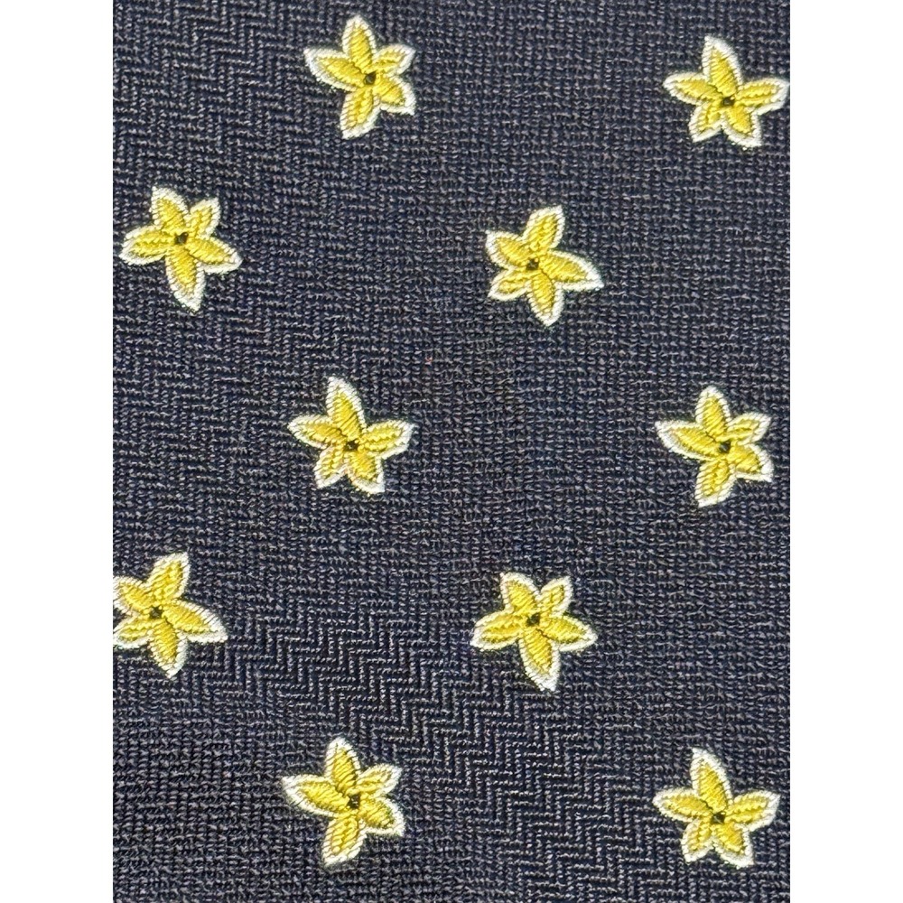 Brooks Brothers Makers and Merchants Men's Tie Navy, Yellow And White - Picture 2 of 4